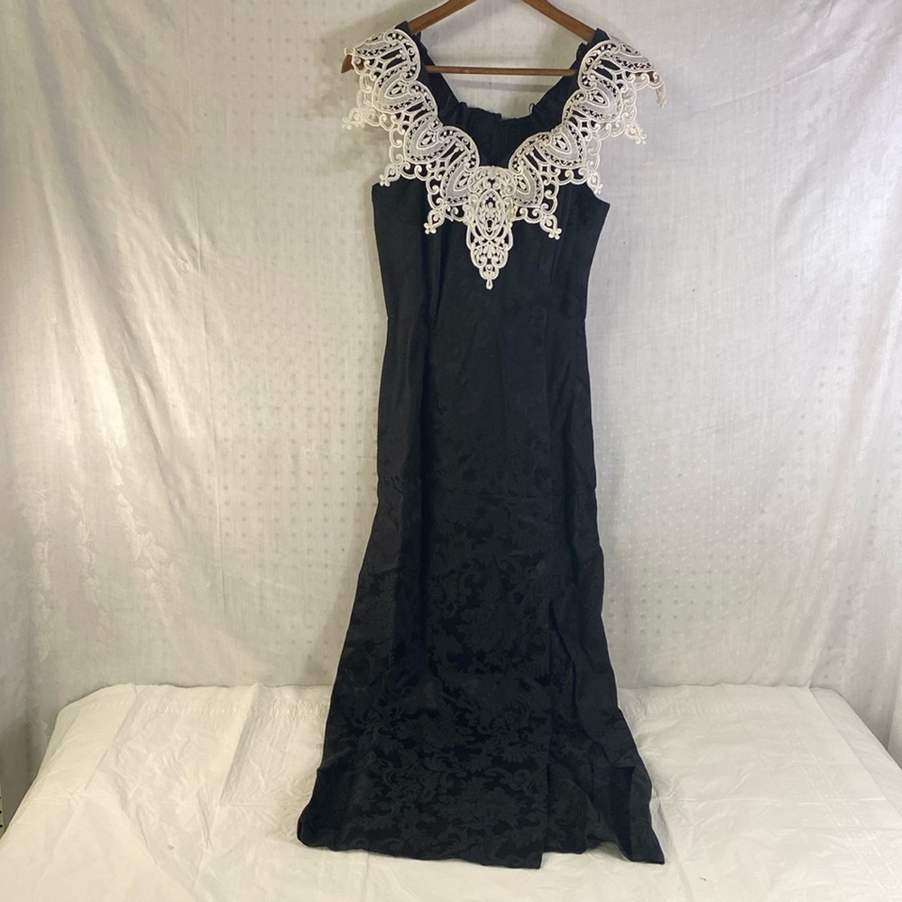 Vintage Gunne Sax Black Brocade White Detail Formal Maxi Dress 13/14 Side Slit